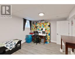 167 VANCOUVER STREET - 32