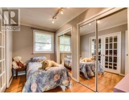 79 MENDIP CRESCENT - 13