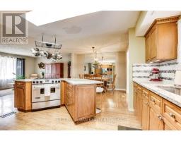 79 MENDIP CRESCENT - 8