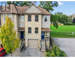 609 COLBORNE STREET - 1