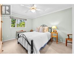 609 COLBORNE STREET - 18