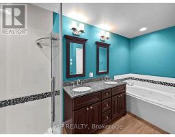 609 COLBORNE STREET - 21