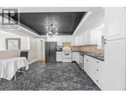 336 GRIFFITH STREET - 13