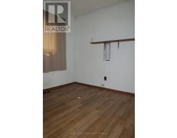 17 CLEMENS STREET - 12