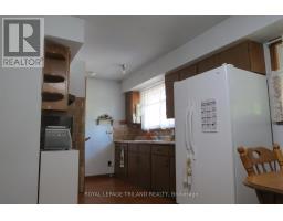 17 CLEMENS STREET - 8