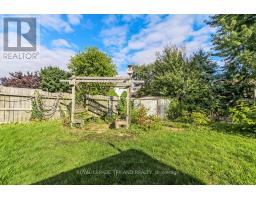 306 HIGHVIEW DRIVE - 22