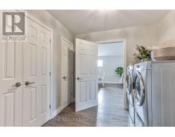 8 ROYAL DORNOCH DRIVE - 28