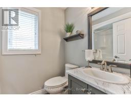 8 ROYAL DORNOCH DRIVE - 30