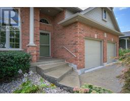 20 BEECHWOOD CIRCLE - 27