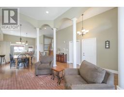 20 BEECHWOOD CIRCLE - 4
