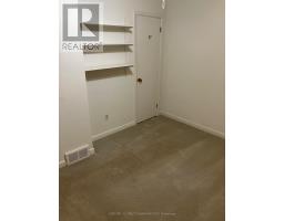 465 RIDGEWOOD CRESCENT - 23