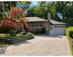 465 RIDGEWOOD CRESCENT - 3