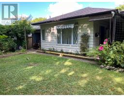 465 RIDGEWOOD CRESCENT - 41
