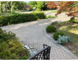 465 RIDGEWOOD CRESCENT - 47