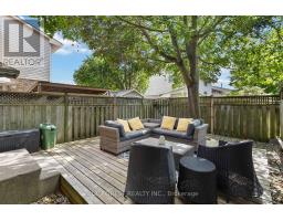 31 - 989 NOTRE DAME DRIVE - 23