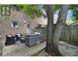 31 - 989 NOTRE DAME DRIVE - 25