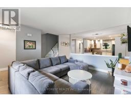 31 - 989 NOTRE DAME DRIVE - 40