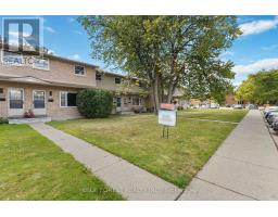 31 - 989 NOTRE DAME DRIVE - 41