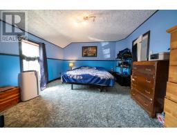 3261 ELGIN STREET - 33