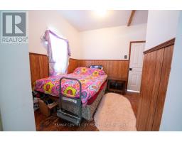3261 ELGIN STREET - 38