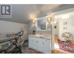 146 COMMISSIONERS ROAD E - 34