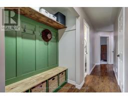 25 HAWTHORNE CRESCENT - 6