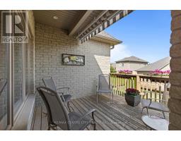 24 - 2081 WALLINGFORD AVENUE - 33