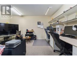 38 BUTTERNUT GROVE - 40