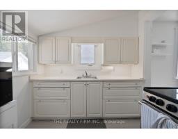 166 GILES STREET - 11