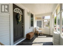 166 GILES STREET - 5