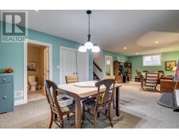 81 - 9 DAUSETT DRIVE - 47