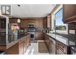 703 ZAIFMAN CIRCLE - 15
