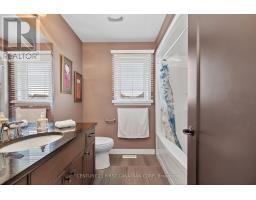 703 ZAIFMAN CIRCLE - 29