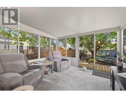 24 MOREAU CRESCENT - 14