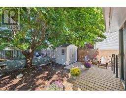 24 MOREAU CRESCENT - 39