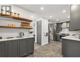 24 MOREAU CRESCENT - 5