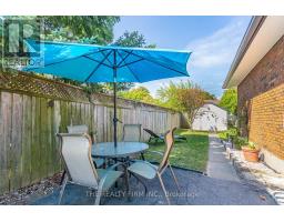 681 LADYBROOK CRESCENT - 32