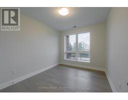 207 - 1975 FOUNTAIN GRASS DRIVE - 17