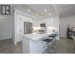 207 - 1975 FOUNTAIN GRASS DRIVE - 5