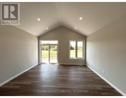 7 COLUMBUS COURT - 15