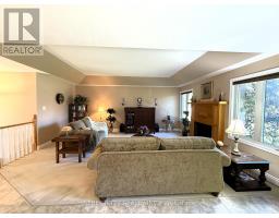126 STATHIS BOULEVARD - 4