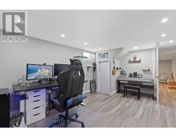 205 GLADMAN AVENUE - 29