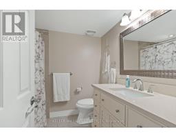 205 GLADMAN AVENUE - 30