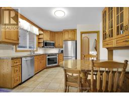41 QUEEN ANNE CIRCLE - 12