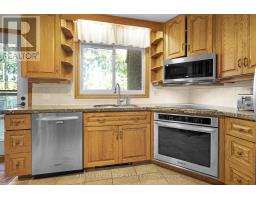 41 QUEEN ANNE CIRCLE - 13