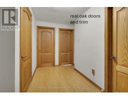 41 QUEEN ANNE CIRCLE - 17