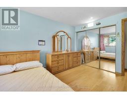 41 QUEEN ANNE CIRCLE - 25