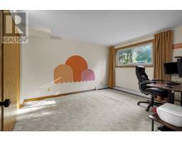 41 QUEEN ANNE CIRCLE - 33