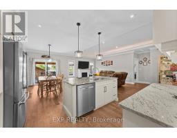 46 COLLINS WAY - 25