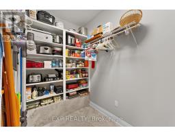 46 COLLINS WAY - 27